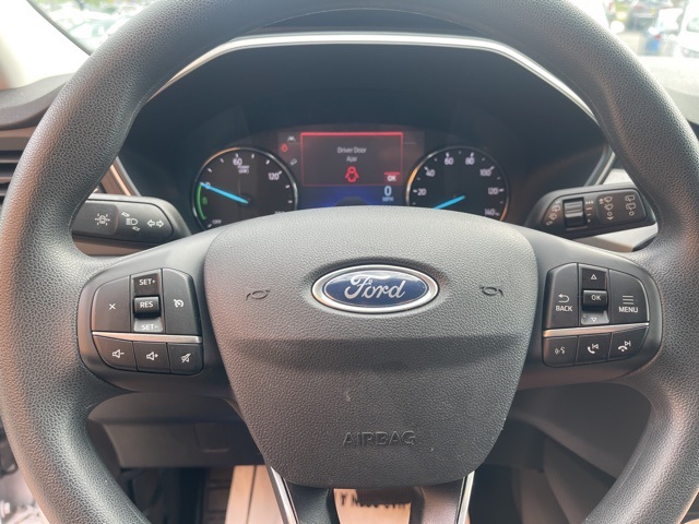 Vehicle image 10 of 17