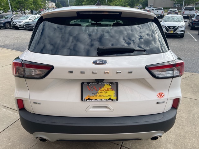 Vehicle image 6 of 17