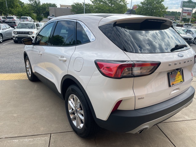 Vehicle image 7 of 17