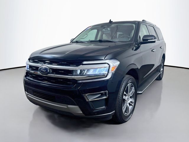 2022 Ford Expedition Limited Image 1 of 27