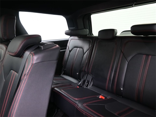 Vehicle image 48 of 61