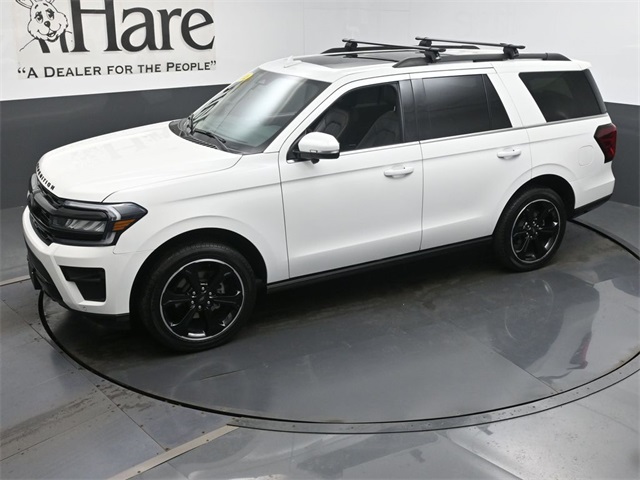 Vehicle image 5 of 61