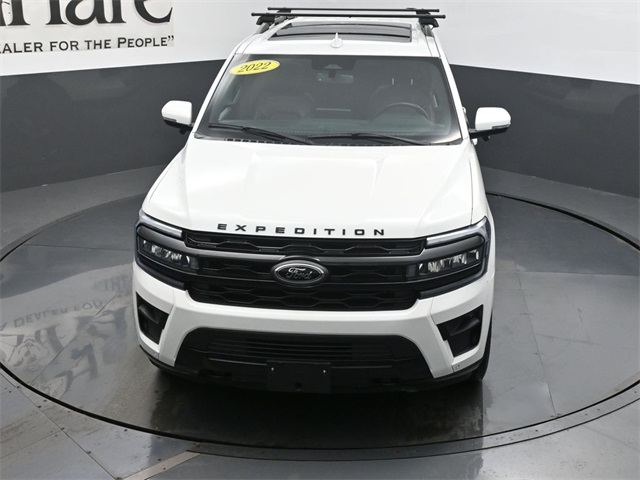 Vehicle image 10 of 61