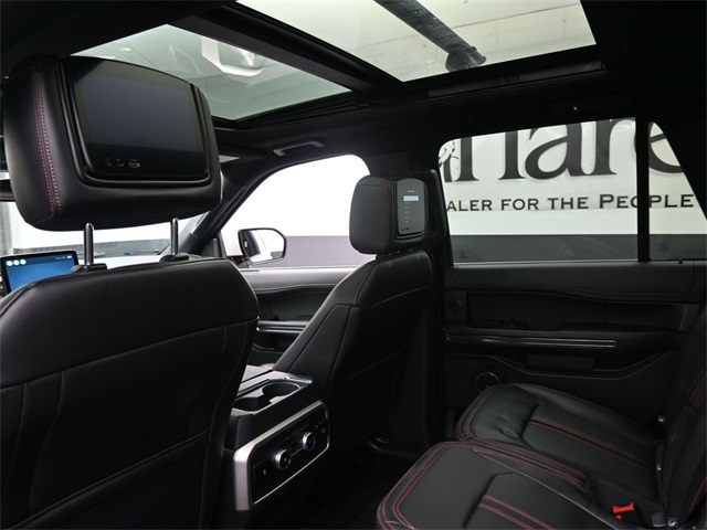 Vehicle image 54 of 61
