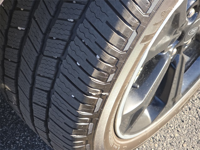 2022 Ford Expedition Limited Image 11 of 40