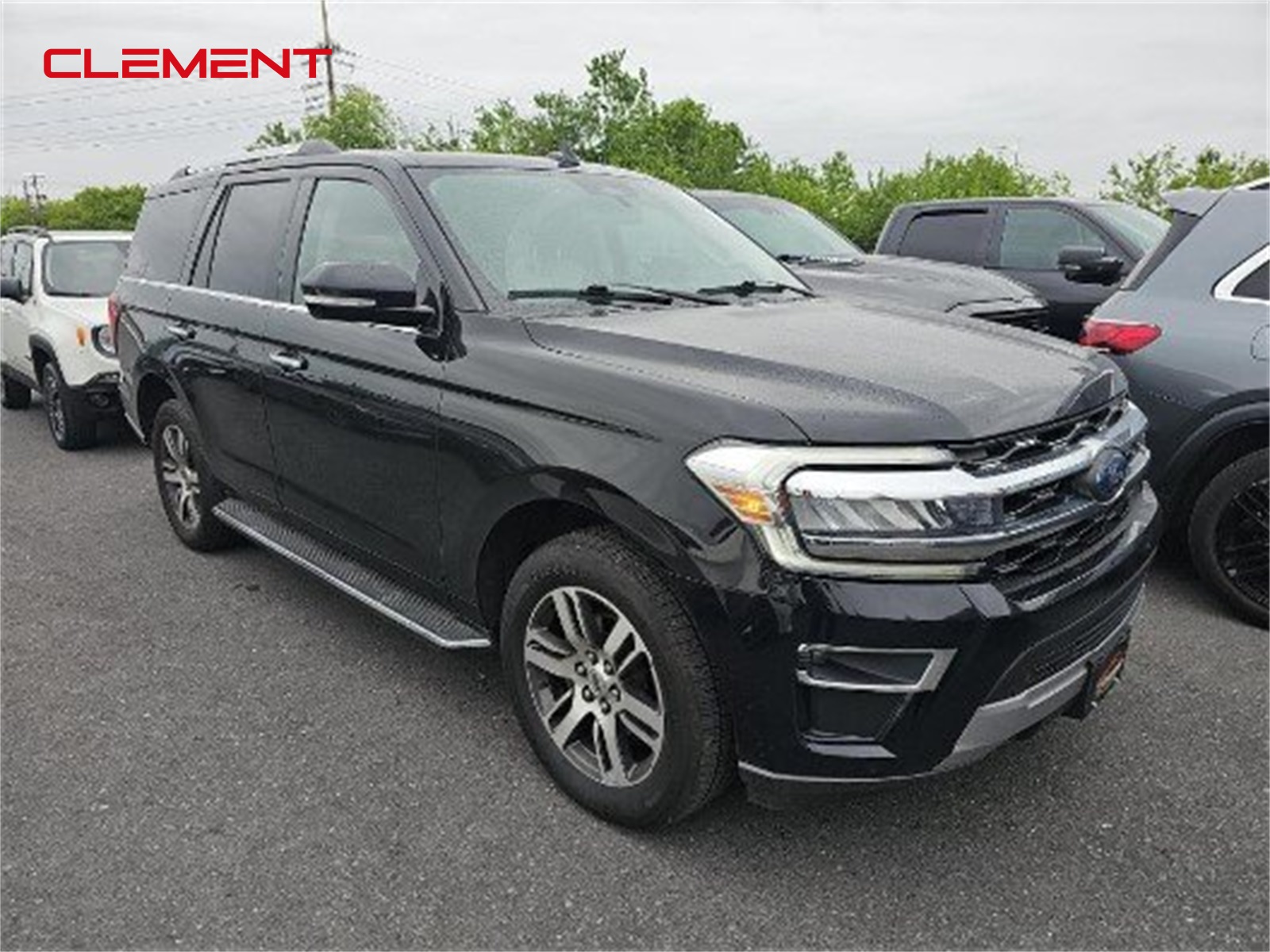 Vehicle image 2 of 4