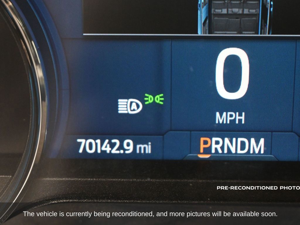 2022 Ford Expedition Limited Image 6 of 8