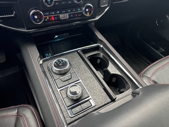 2022 Ford Expedition Limited Image 21 of 36