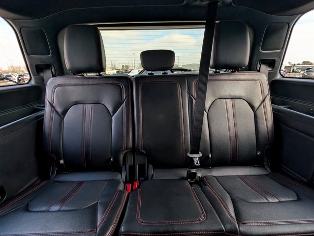 2022 Ford Expedition Limited Image 15 of 41