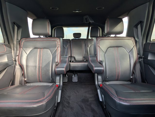 2022 Ford Expedition Limited Image 16 of 41