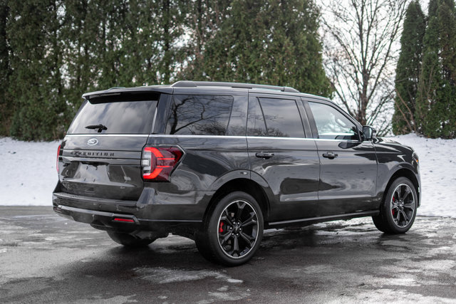 2022 Ford Expedition Limited Image 6 of 41