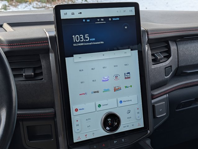 2022 Ford Expedition Limited Image 21 of 41