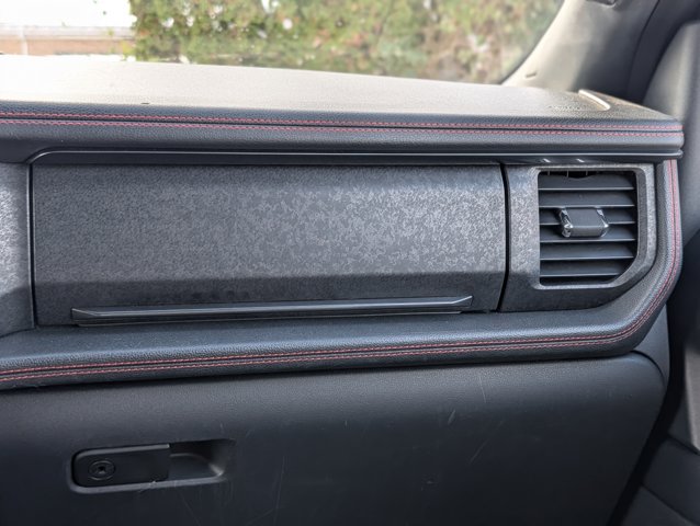 2022 Ford Expedition Limited Image 35 of 41