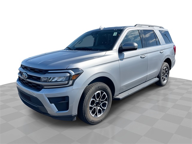 2022 Ford Expedition XLT Image 1 of 25