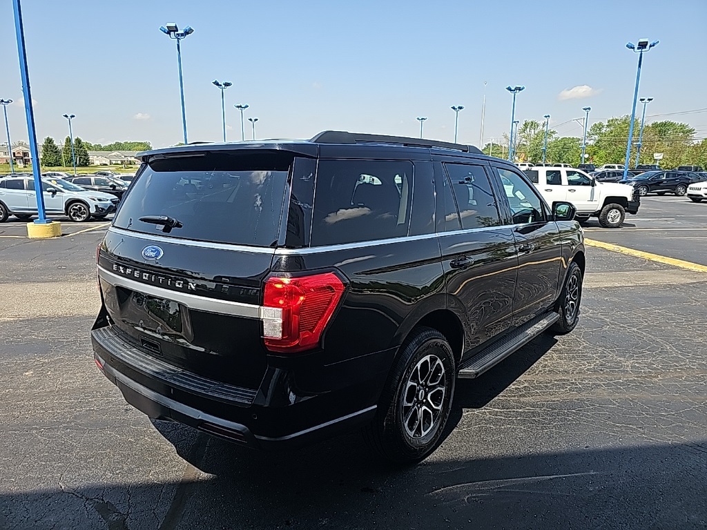 Vehicle image 6 of 29