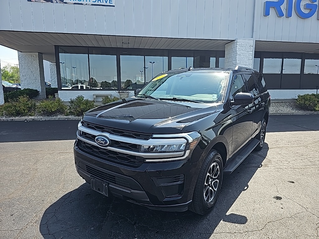 Vehicle image 2 of 29