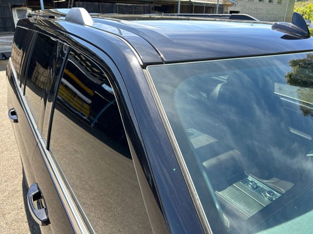 Vehicle image 27 of 39