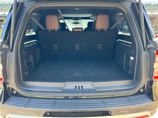 Vehicle image 23 of 39