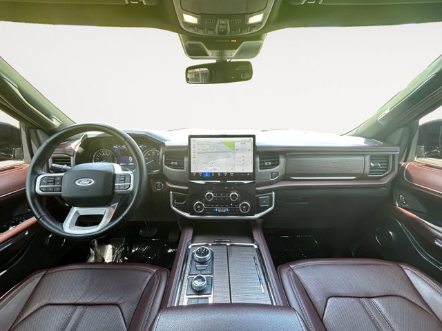 Vehicle image 12 of 39