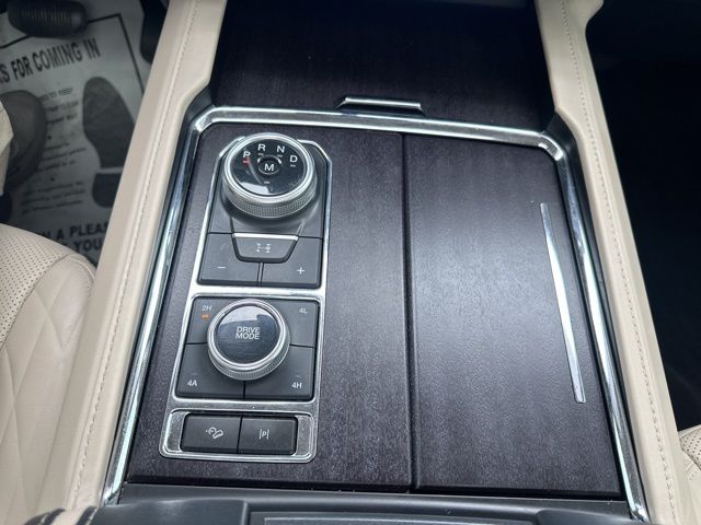 Vehicle image 49 of 64