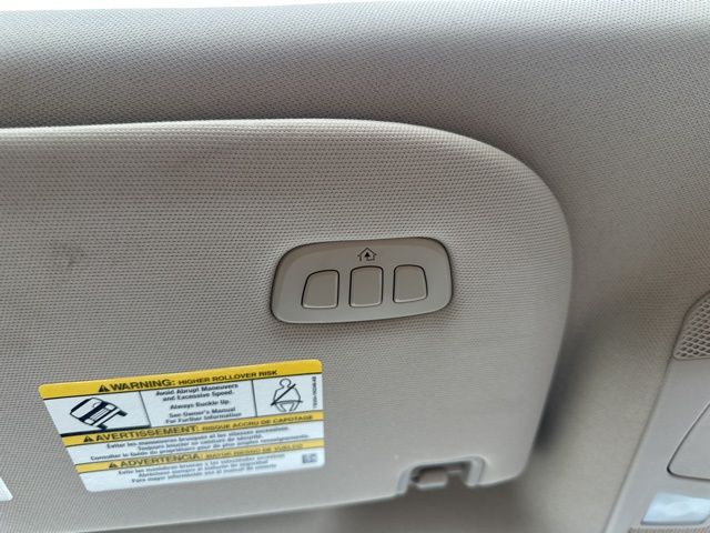 Vehicle image 58 of 64