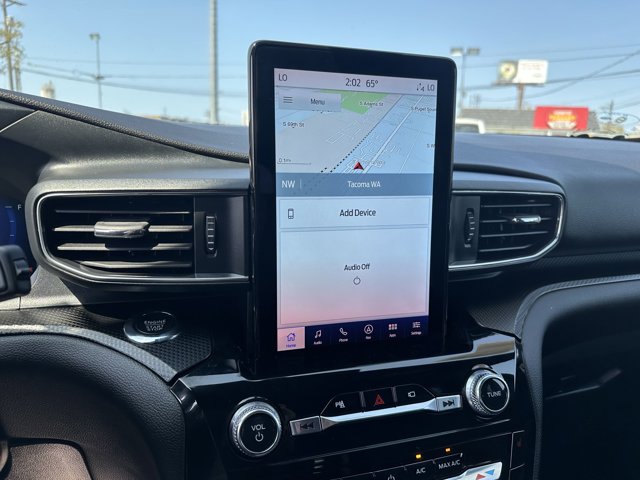 Vehicle image 26 of 28