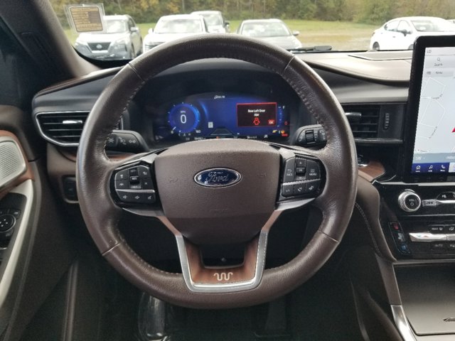 Vehicle image 27 of 54