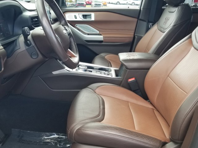 Vehicle image 21 of 54