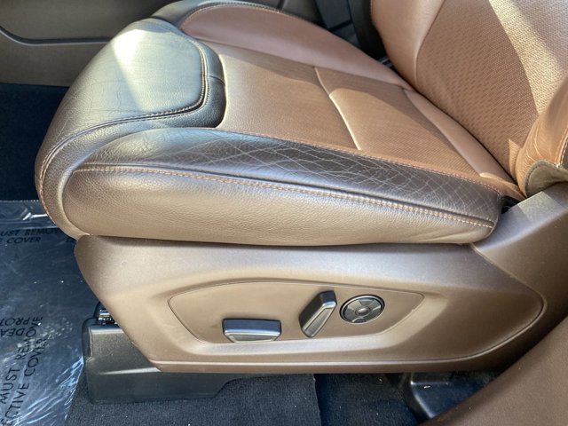 Vehicle image 20 of 54