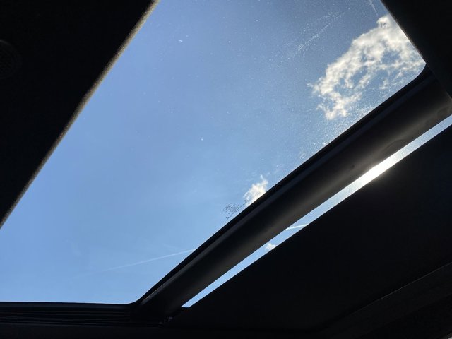 Vehicle image 52 of 54