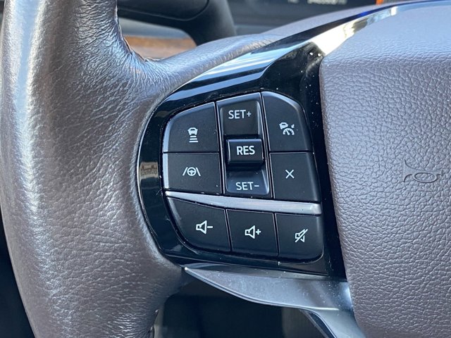 Vehicle image 30 of 54