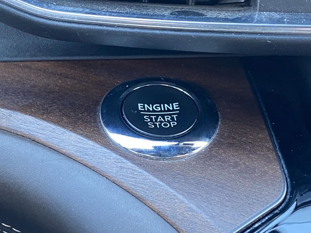 Vehicle image 34 of 54
