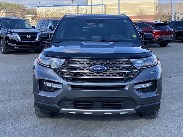 Vehicle image 10 of 54