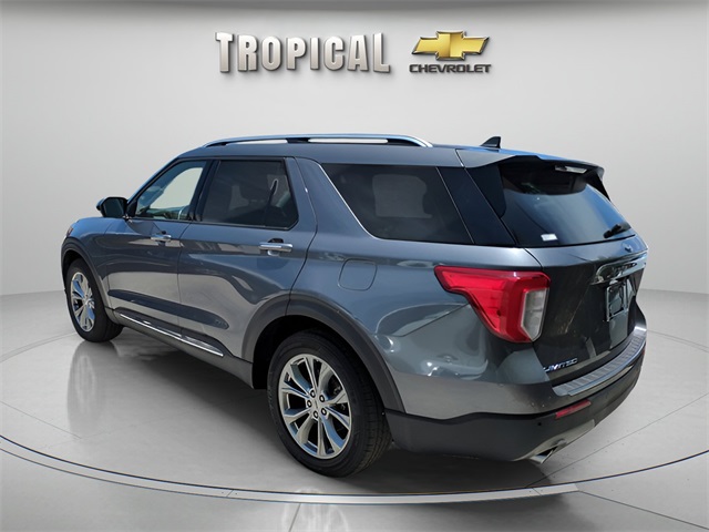 Vehicle image 6 of 39