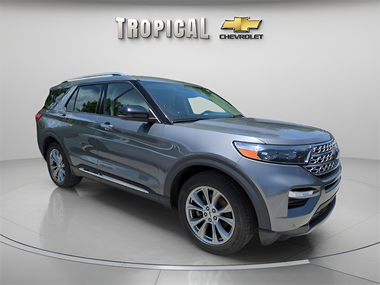 Vehicle image 36 of 39
