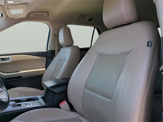 Vehicle image 18 of 39