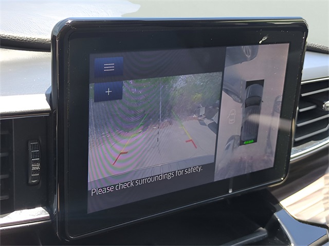 Vehicle image 26 of 39