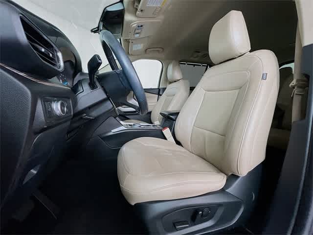 Vehicle image 26 of 38