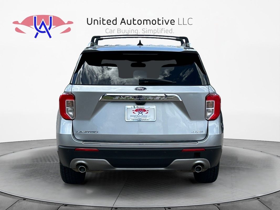 Vehicle image 6 of 33