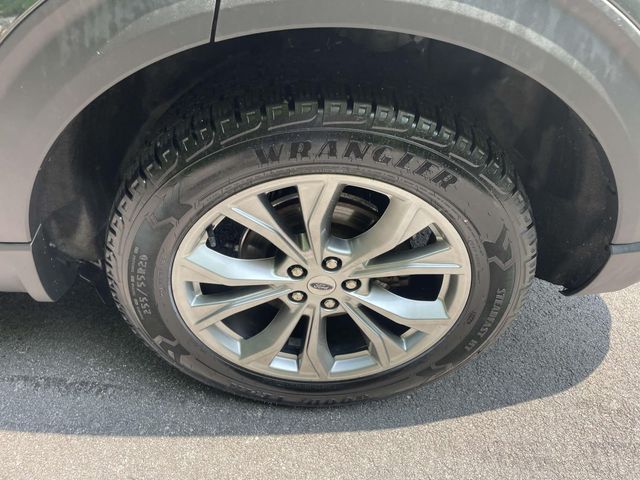 Vehicle image 15 of 43