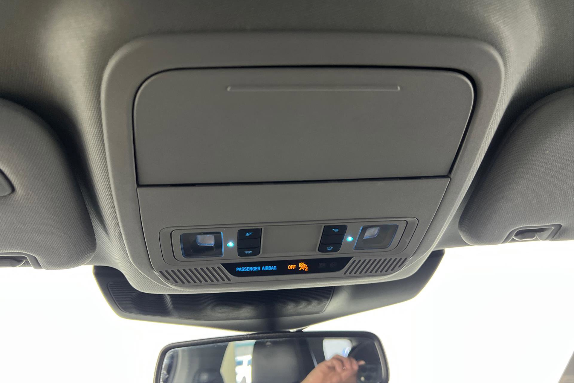 Vehicle image 12 of 27
