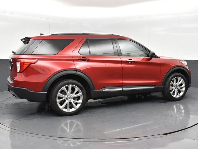 Vehicle image 17 of 63