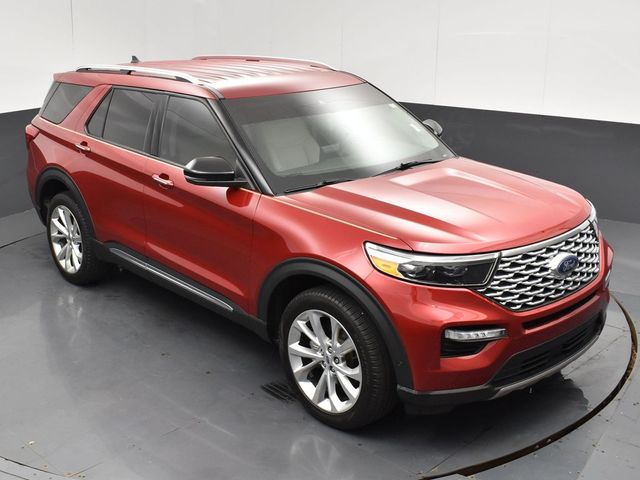 Vehicle image 10 of 63