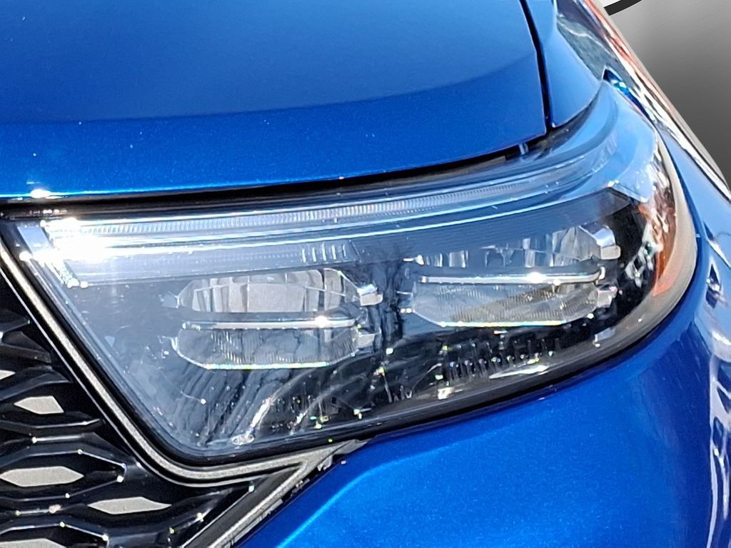 Vehicle image 26 of 33