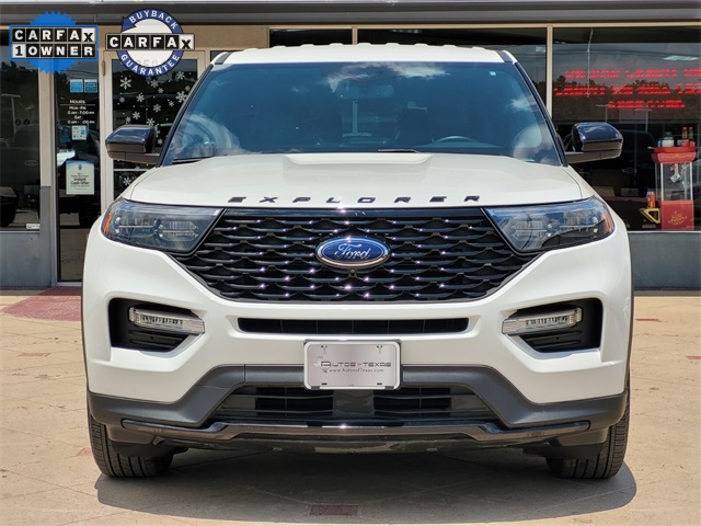 Vehicle image 2 of 44