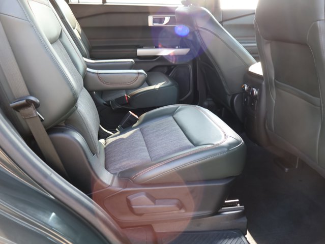 Vehicle image 14 of 47