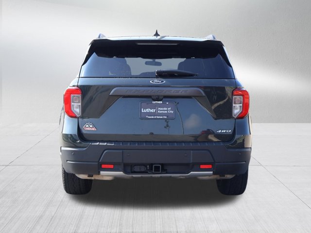Vehicle image 6 of 47