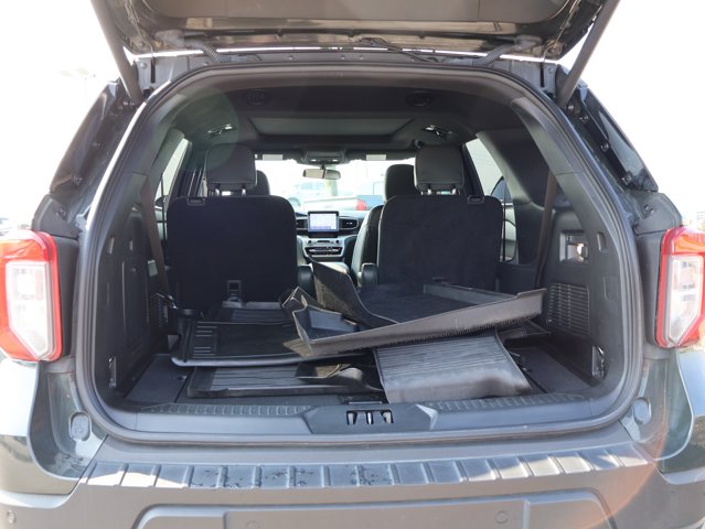 Vehicle image 21 of 47