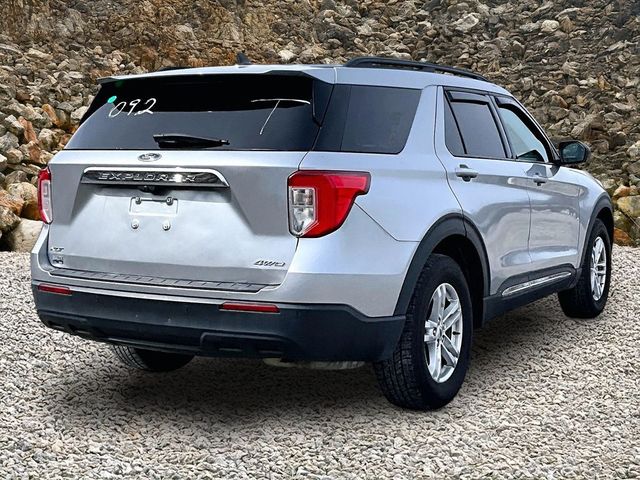 2022 Ford Explorer XLT Image 3 of 29