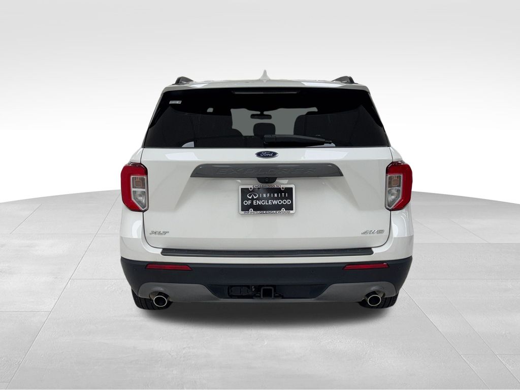 Vehicle image 6 of 46